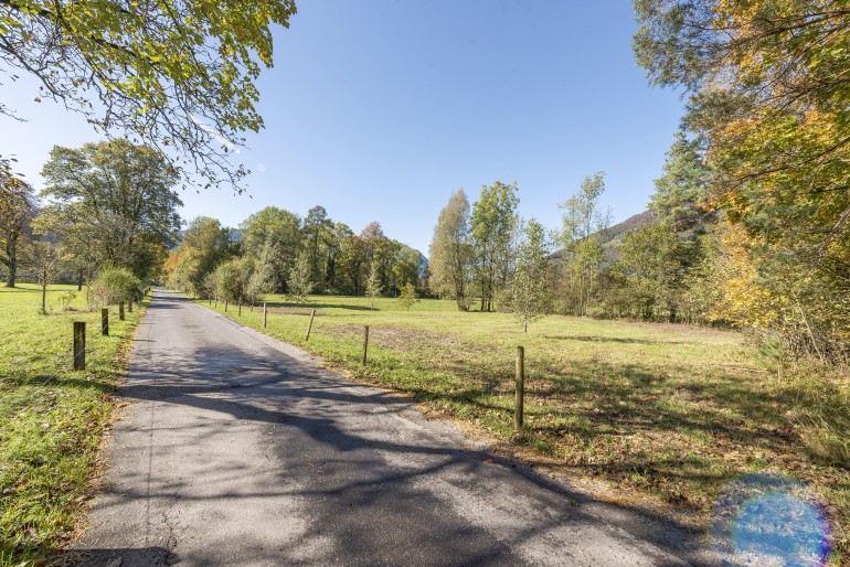 Landschaft um den Baustellenbereich in G&auml;si